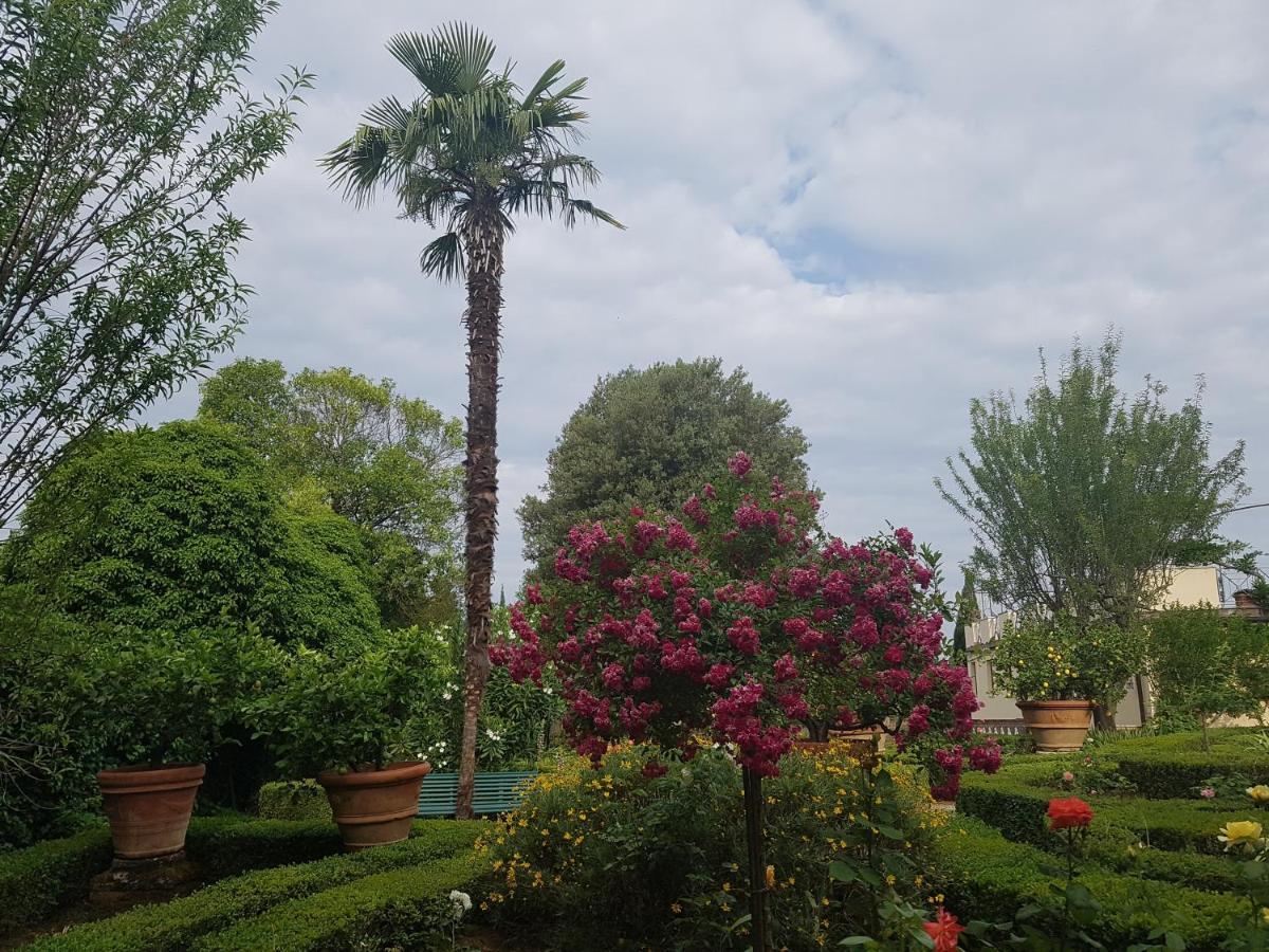 Villa Scacciapensieri Boutique Hotel Siena Exterior foto